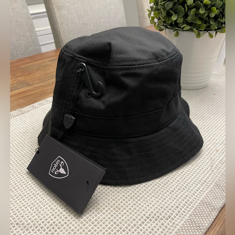 NEW Nobis Bucket Hat